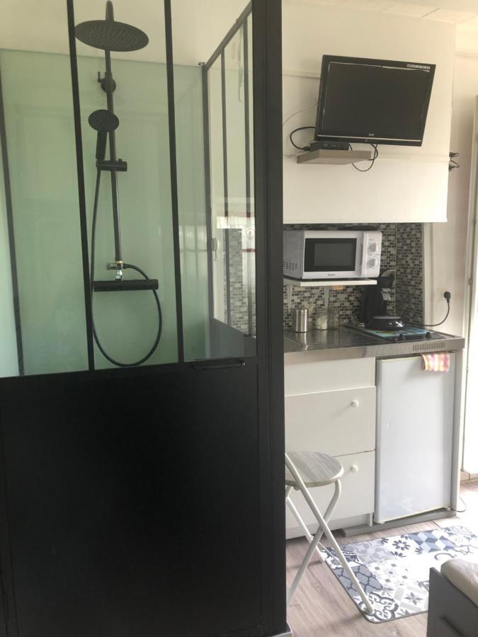 Studio 11M2 Magny-Cours Extérieur photo